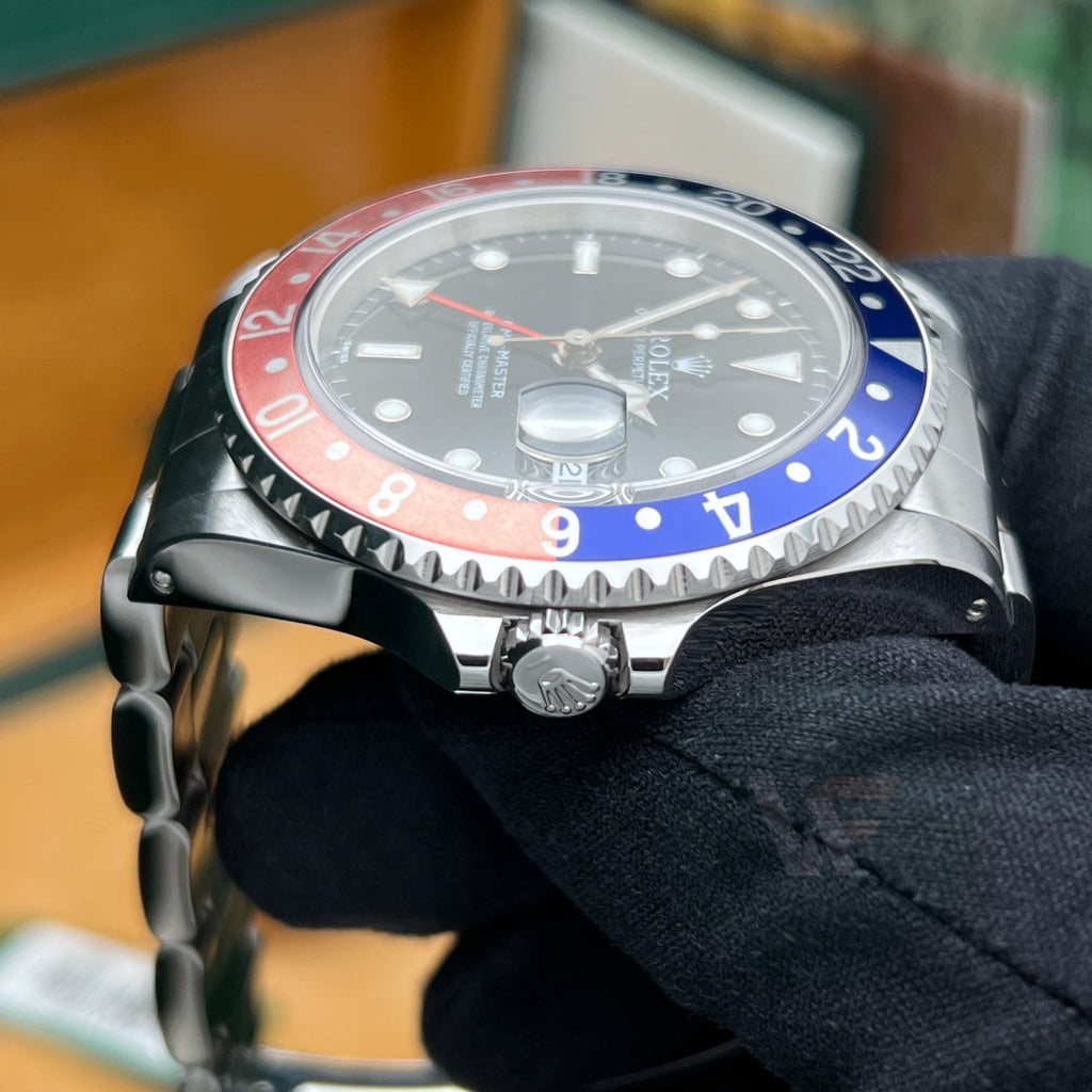 Rolex Gmt Master Ii 16700 Pepsi Swiss Only